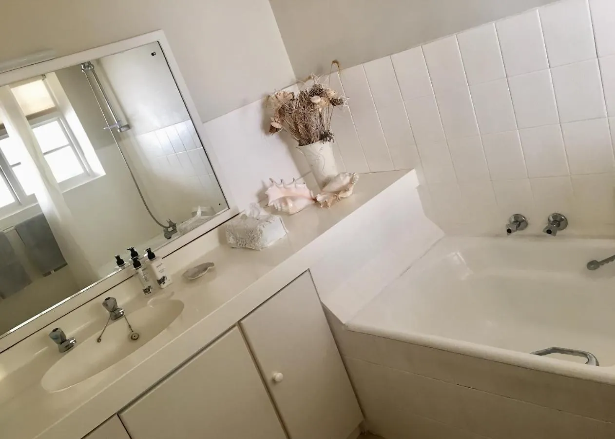 On The Square Luxury Apartment Simonʼs Town 0*,